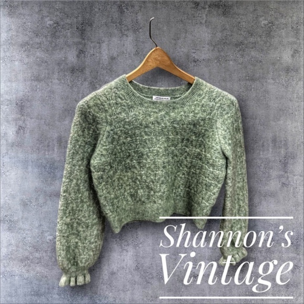 Los Angeles Atelier & other stories ruffle wrist Sz XS crop sweater A33